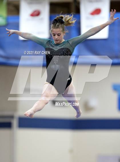 Thumbnail 2 in CHSAA 4A Individual Championships photogallery.