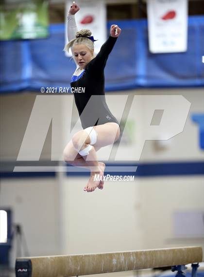 Thumbnail 1 in CHSAA 4A Individual Championships photogallery.