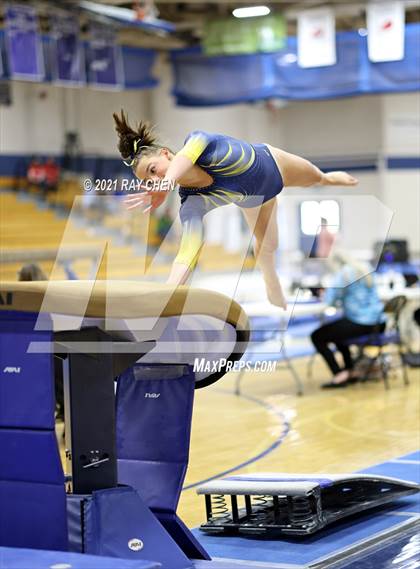 Thumbnail 1 in CHSAA 4A Individual Championships photogallery.