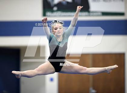 Thumbnail 2 in CHSAA 4A Individual Championships photogallery.