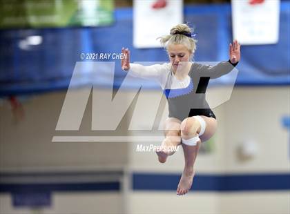 Thumbnail 3 in CHSAA 4A Individual Championships photogallery.