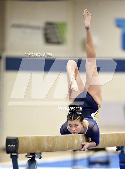 Thumbnail 2 in CHSAA 4A Individual Championships photogallery.