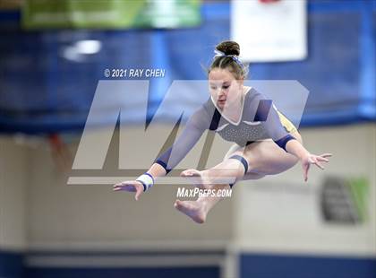 Thumbnail 2 in CHSAA 4A Individual Championships photogallery.