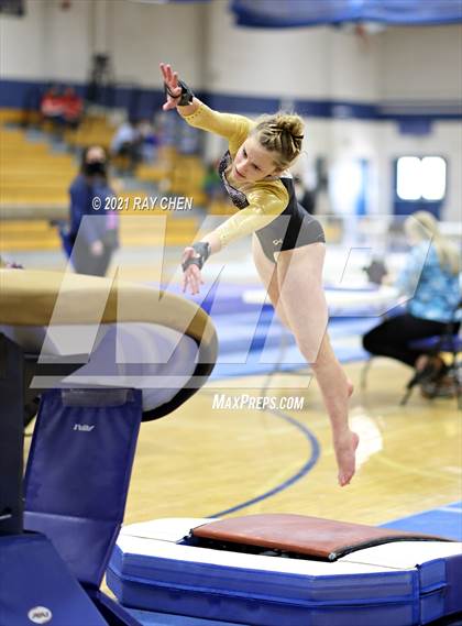 Thumbnail 1 in CHSAA 4A Individual Championships photogallery.