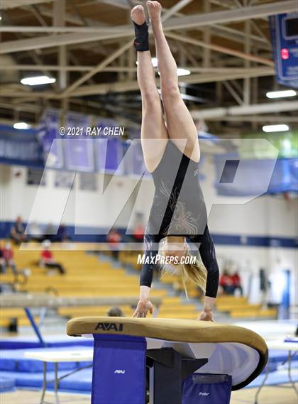 Thumbnail 2 in CHSAA 4A Individual Championships photogallery.