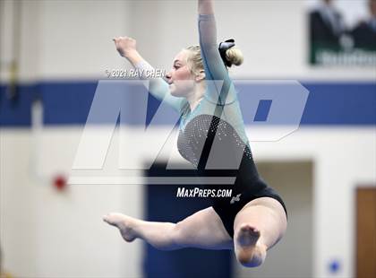 Thumbnail 1 in CHSAA 4A Individual Championships photogallery.