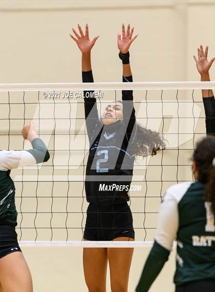 Thumbnail 2 in Reagan [Ronald] vs Harlan photogallery.