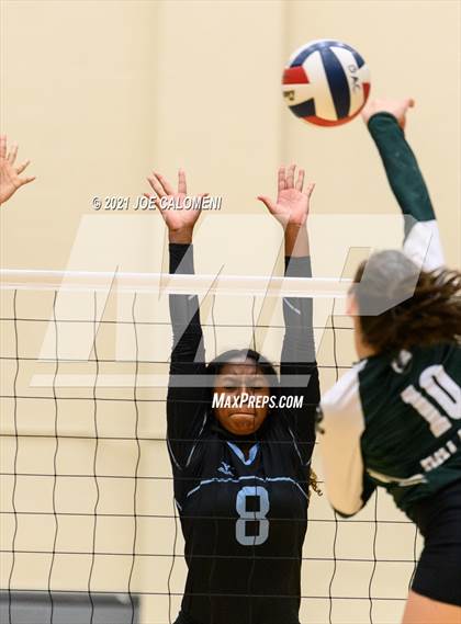 Thumbnail 2 in Reagan [Ronald] vs Harlan photogallery.