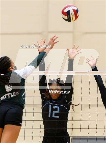 Thumbnail 2 in Reagan [Ronald] vs Harlan photogallery.