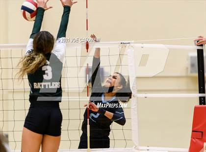 Thumbnail 1 in Reagan [Ronald] vs Harlan photogallery.