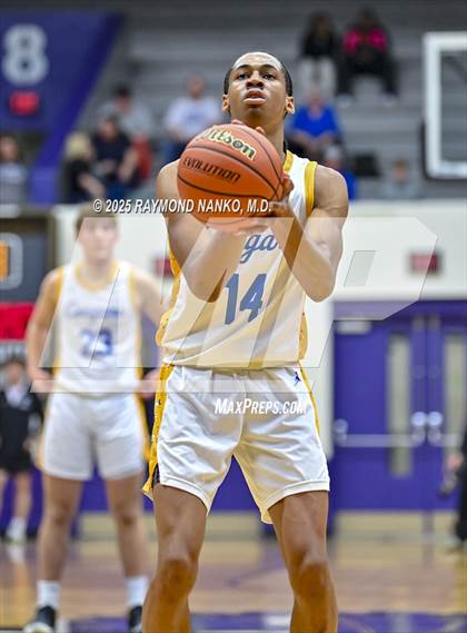 Thumbnail 1 in Pendleton Heights vs. Greenfield-Central (IHSAA 4A Section 9 First Round) photogallery.