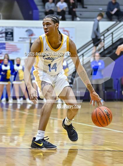 Thumbnail 1 in Pendleton Heights vs. Greenfield-Central (IHSAA 4A Section 9 First Round) photogallery.