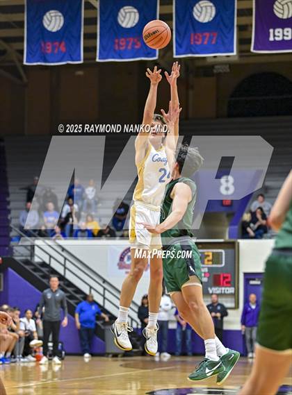 Thumbnail 2 in Pendleton Heights vs. Greenfield-Central (IHSAA 4A Section 9 First Round) photogallery.