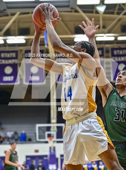 Thumbnail 1 in Pendleton Heights vs. Greenfield-Central (IHSAA 4A Section 9 First Round) photogallery.