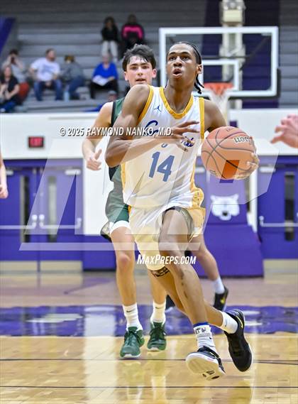 Thumbnail 3 in Pendleton Heights vs. Greenfield-Central (IHSAA 4A Section 9 First Round) photogallery.