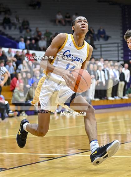 Thumbnail 3 in Pendleton Heights vs. Greenfield-Central (IHSAA 4A Section 9 First Round) photogallery.