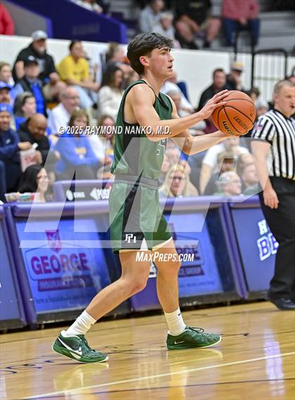 Thumbnail 3 in Pendleton Heights vs. Greenfield-Central (IHSAA 4A Section 9 First Round) photogallery.