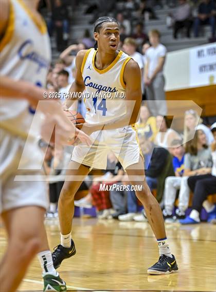 Thumbnail 3 in Pendleton Heights vs. Greenfield-Central (IHSAA 4A Section 9 First Round) photogallery.