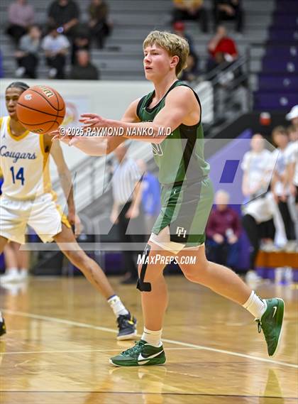 Thumbnail 1 in Pendleton Heights vs. Greenfield-Central (IHSAA 4A Section 9 First Round) photogallery.