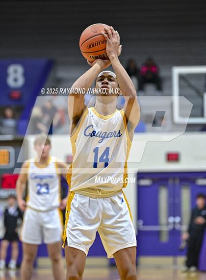 Thumbnail 2 in Pendleton Heights vs. Greenfield-Central (IHSAA 4A Section 9 First Round) photogallery.
