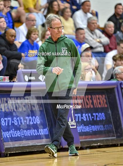Thumbnail 3 in Pendleton Heights vs. Greenfield-Central (IHSAA 4A Section 9 First Round) photogallery.