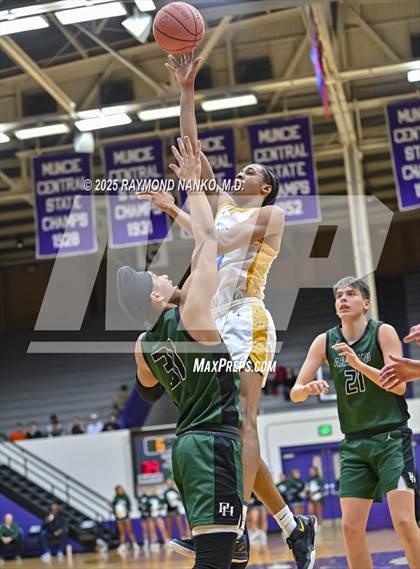 Thumbnail 3 in Pendleton Heights vs. Greenfield-Central (IHSAA 4A Section 9 First Round) photogallery.