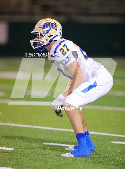 Thumbnail 1 in Brock vs. Clyde (UIL 3A Division 1 Region 1 Bi-District) photogallery.