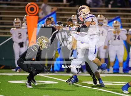 Thumbnail 2 in Brock vs. Clyde (UIL 3A Division 1 Region 1 Bi-District) photogallery.