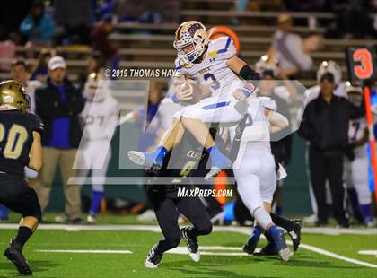 Thumbnail 2 in Brock vs. Clyde (UIL 3A Division 1 Region 1 Bi-District) photogallery.