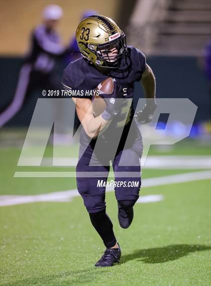 Thumbnail 2 in Brock vs. Clyde (UIL 3A Division 1 Region 1 Bi-District) photogallery.