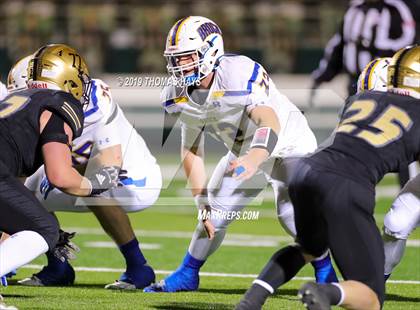 Thumbnail 1 in Brock vs. Clyde (UIL 3A Division 1 Region 1 Bi-District) photogallery.