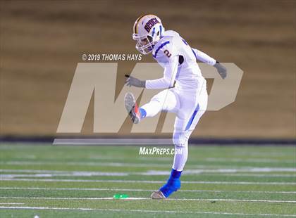 Thumbnail 2 in Brock vs. Clyde (UIL 3A Division 1 Region 1 Bi-District) photogallery.