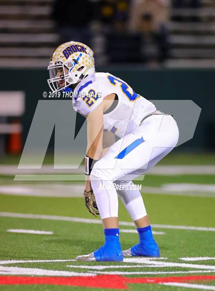 Thumbnail 2 in Brock vs. Clyde (UIL 3A Division 1 Region 1 Bi-District) photogallery.