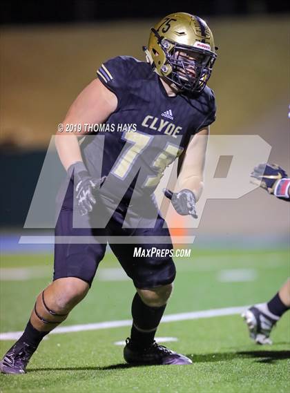 Thumbnail 1 in Brock vs. Clyde (UIL 3A Division 1 Region 1 Bi-District) photogallery.