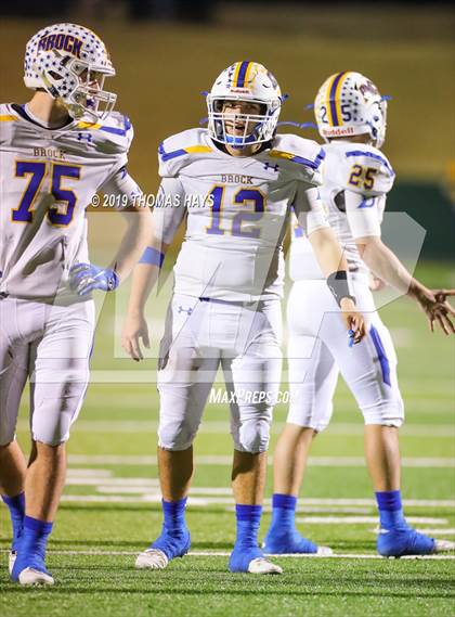 Thumbnail 1 in Brock vs. Clyde (UIL 3A Division 1 Region 1 Bi-District) photogallery.