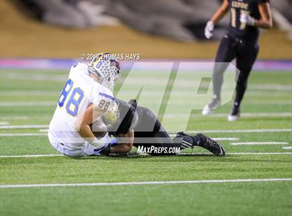 Thumbnail 3 in Brock vs. Clyde (UIL 3A Division 1 Region 1 Bi-District) photogallery.