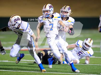 Thumbnail 2 in Brock vs. Clyde (UIL 3A Division 1 Region 1 Bi-District) photogallery.