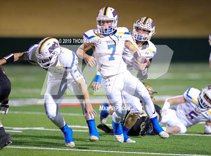 Thumbnail 1 in Brock vs. Clyde (UIL 3A Division 1 Region 1 Bi-District) photogallery.
