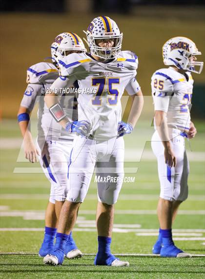 Thumbnail 3 in Brock vs. Clyde (UIL 3A Division 1 Region 1 Bi-District) photogallery.