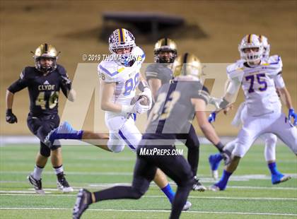 Thumbnail 3 in Brock vs. Clyde (UIL 3A Division 1 Region 1 Bi-District) photogallery.