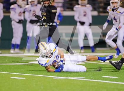 Thumbnail 1 in Brock vs. Clyde (UIL 3A Division 1 Region 1 Bi-District) photogallery.