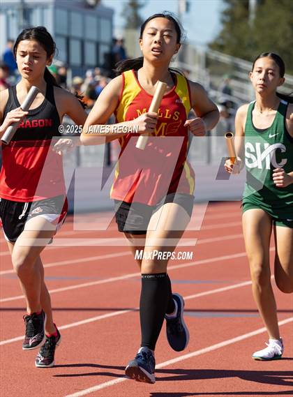 Thumbnail 1 in Hillsdale Fighting Knights Relays photogallery.
