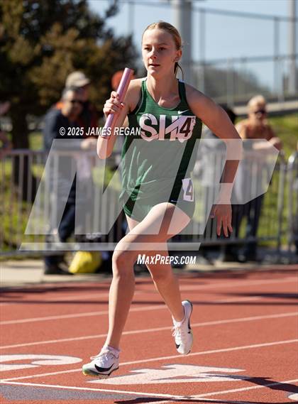 Thumbnail 2 in Hillsdale Fighting Knights Relays photogallery.