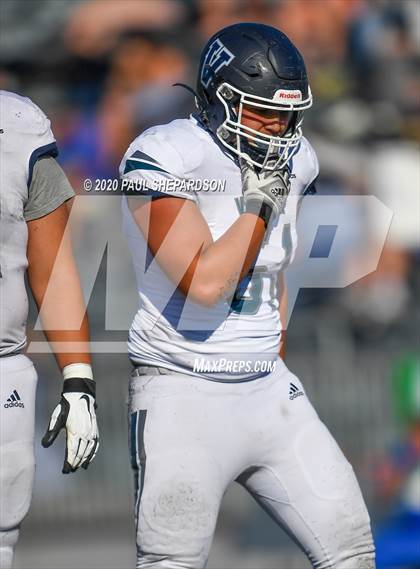 Thumbnail 2 in Valor Christian @ Doherty photogallery.