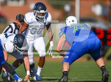 Thumbnail 2 in Valor Christian @ Doherty photogallery.