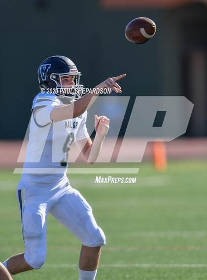 Thumbnail 1 in Valor Christian @ Doherty photogallery.