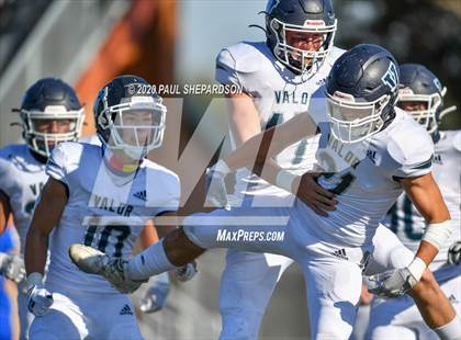 Thumbnail 2 in Valor Christian @ Doherty photogallery.