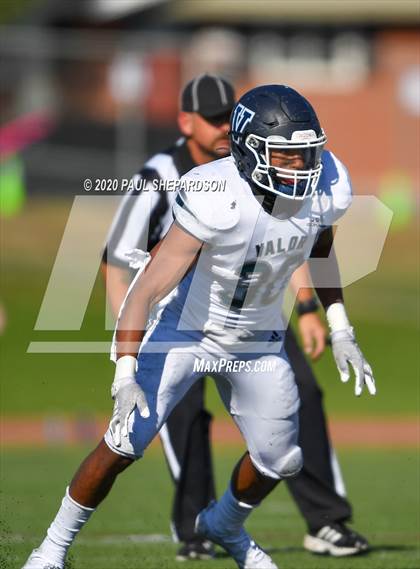 Thumbnail 2 in Valor Christian @ Doherty photogallery.