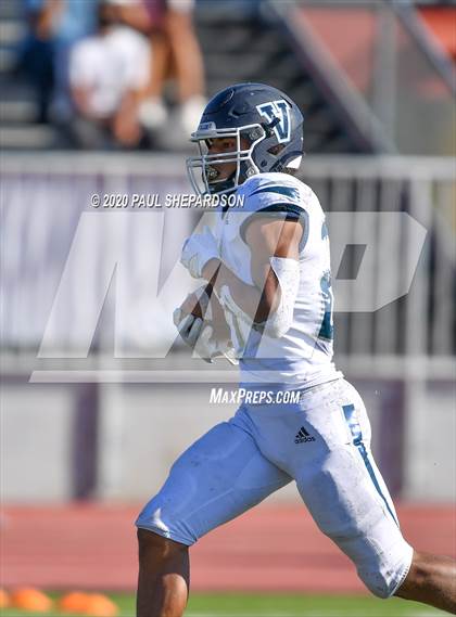 Thumbnail 1 in Valor Christian @ Doherty photogallery.
