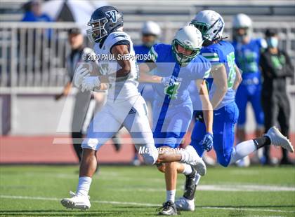 Thumbnail 2 in Valor Christian @ Doherty photogallery.